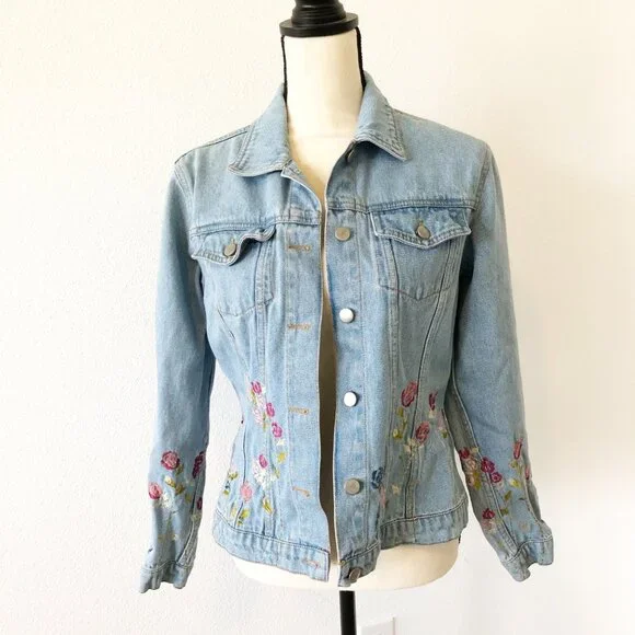 NEWPORT NEWS Vintage Embroidered Floral Denim Jean Jacket Womens 8 - Picture 1 of 11